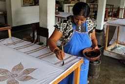 Sri Lankan Bathik Factory